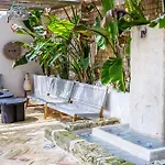 Maison Baronne Aparthotel 4*