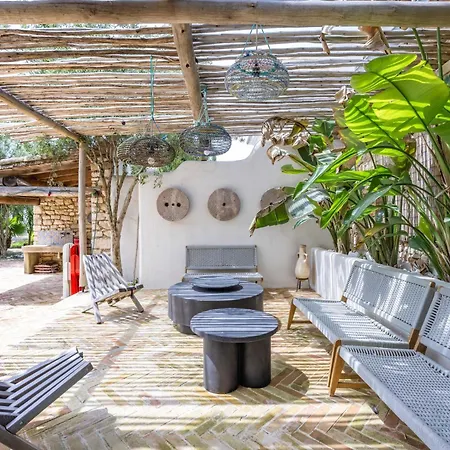 Aparthotel Secret D'uzes - Maison Privative 4*