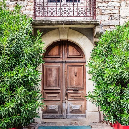 Aparthotel Secret D'uzes - Maison Privative 4*