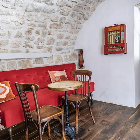 Secret D'uzes - Maison Privative 4*