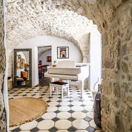 Secret D'uzes - Maison Privative Aparthotel
